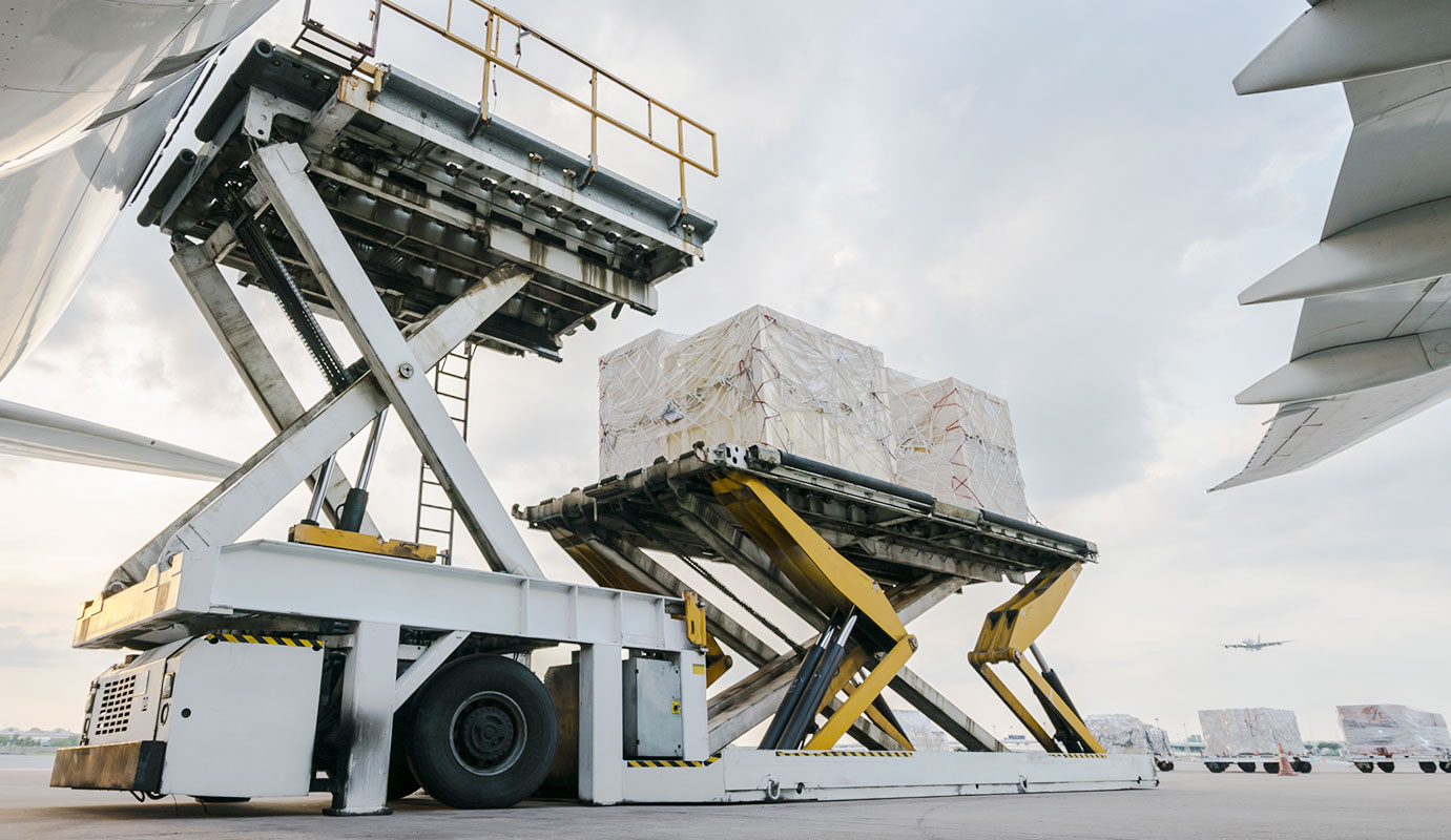 Flughafen Logistik Symbolbild